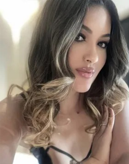 Jenna Delhi Escorts